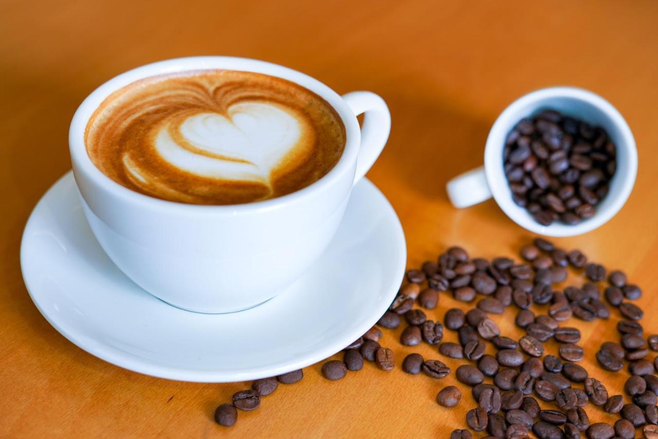 Luxe Grand Hotel Apartments Sharjah Exteriör bild Coffee