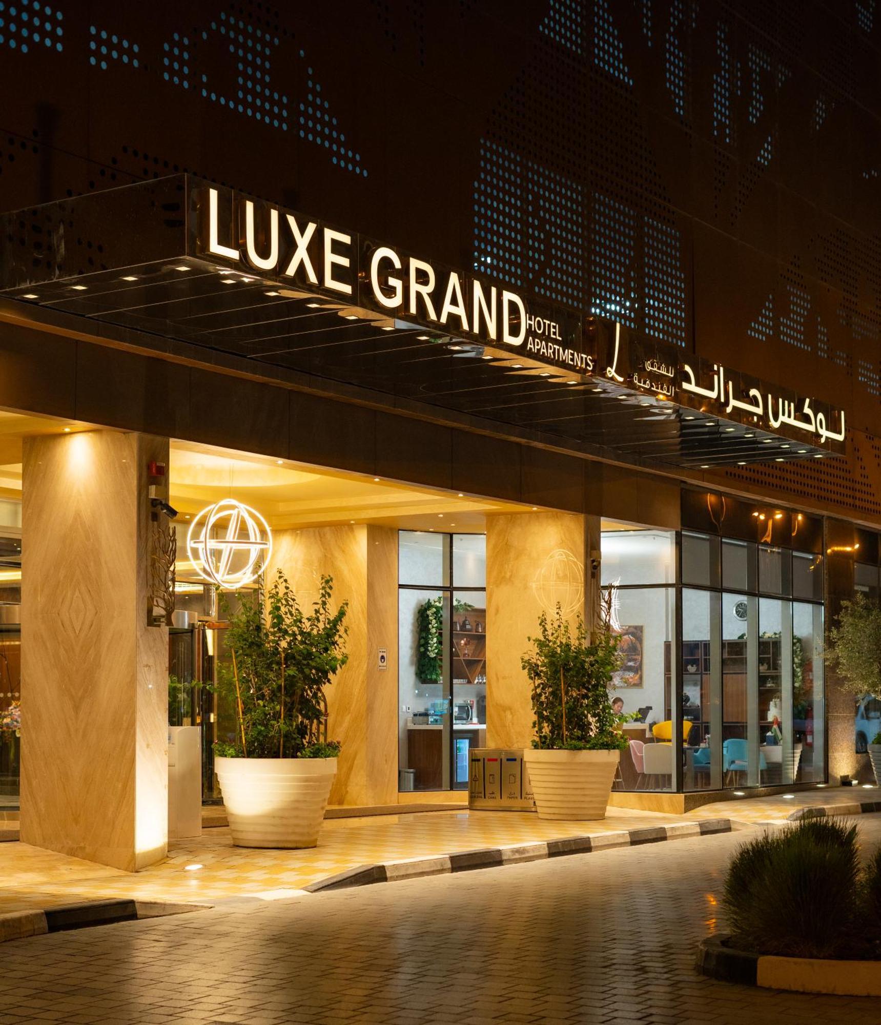 Luxe Grand Hotel Apartments Sharjah Exteriör bild